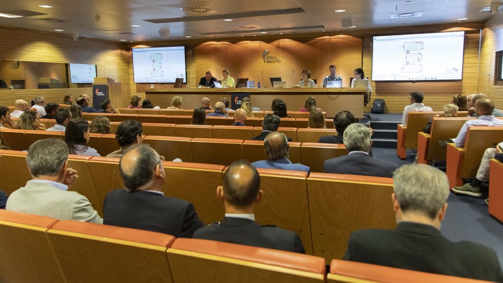 Cientos de empresas participarán en EXPODENTAL 2024