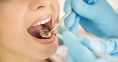 Bewustwordingscampagne voor Dag van het Tandvlees