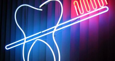 Το βούρτσισμα των δοντιών σώζει την καρδιά