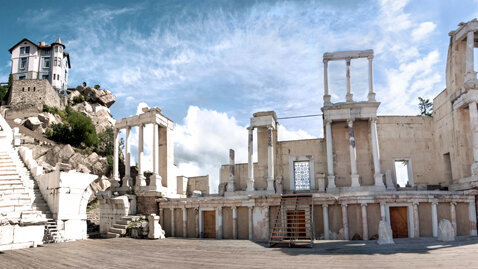 Лазеристи се събират в Пловдив за Пета международна лазерна академия