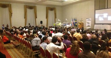 FGM reúne más de 500 odontólogos en Latinoamérica