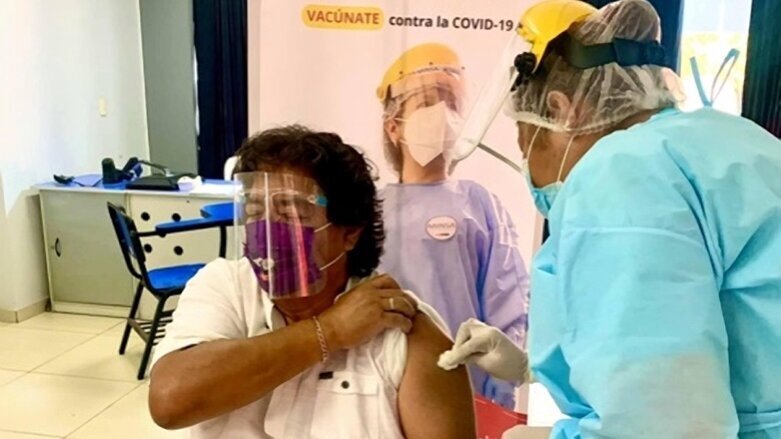 ¡Esta aguja me dolió hasta el corazón!