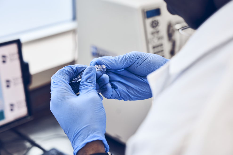 Fig. 5: SureSmile digital laboratory experts are always at the centre of the planning process.