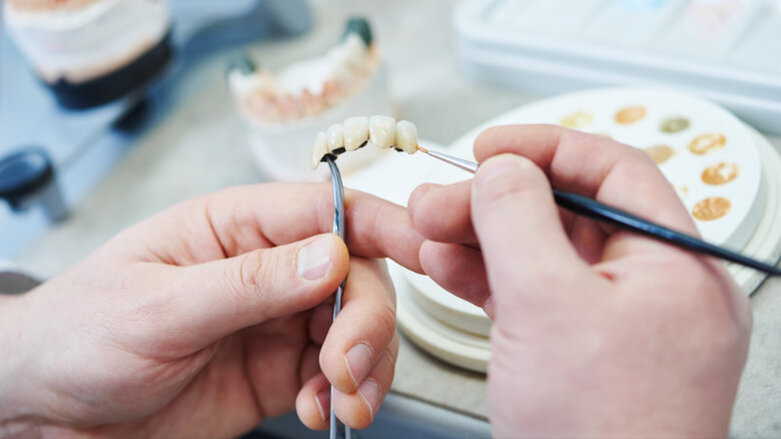 Praxislabore in zahnärztlichen Versorgungszentren unzulässig