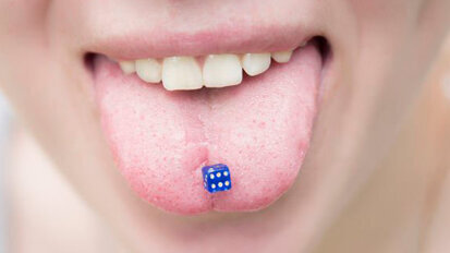 Piercing e gomma da masticare associati ai disordini temporo mandibolari