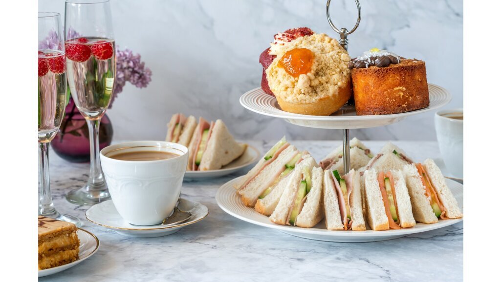 Column Casper Bots: Flossen after tea