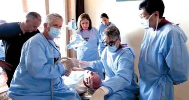 California Implant Institute presents live patient surgical courses in Mexico