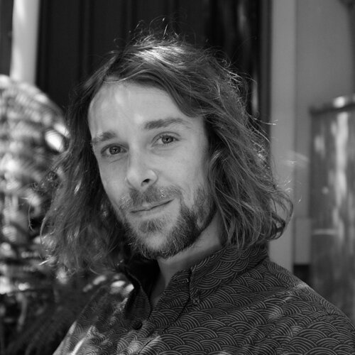 Jeremy Booth, Dental Tribune International