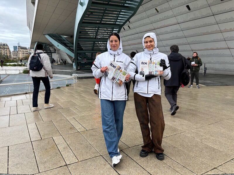 The today newspaper is being distributed at the event free of charge. (All images: Dental Tribune International)