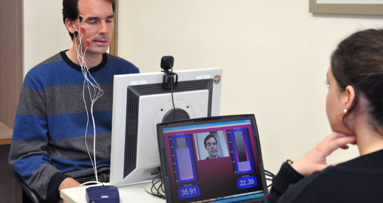 Пациенти с фациална парализа се възползват от нова терапия