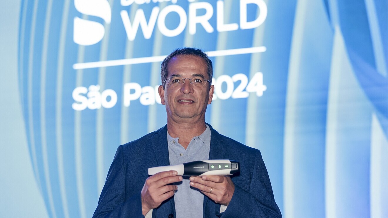 ançamento do Primescan 2: Dr. Sergio Meiga, apresentou a primeira solução de escaneamento intraoral nativa da nuvem no Brasil. 