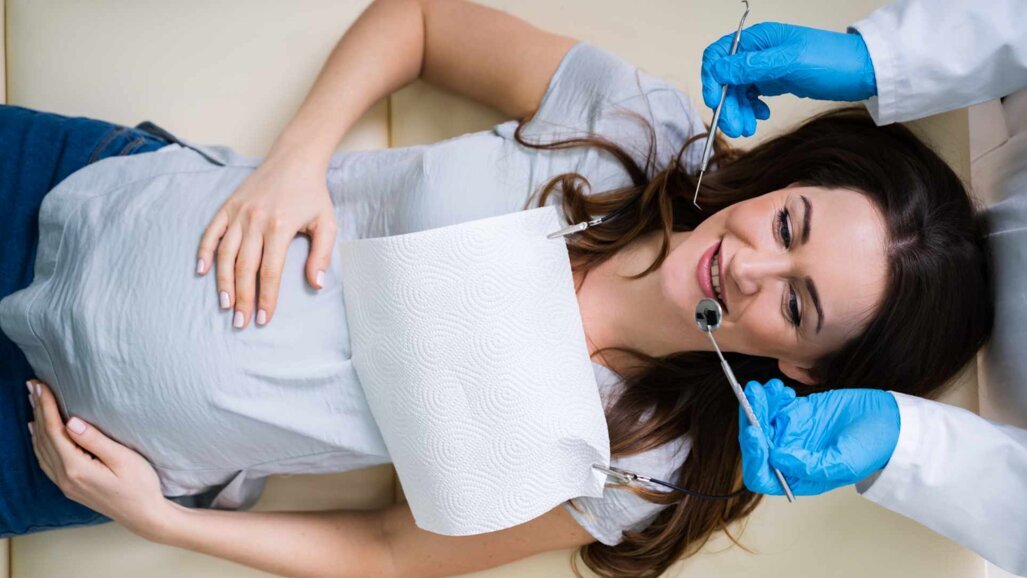 Gingivitisbehandlung vermindert Frühgeburtsrisiko