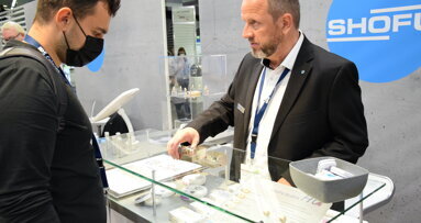 BUMDC showcases students' wire artwork