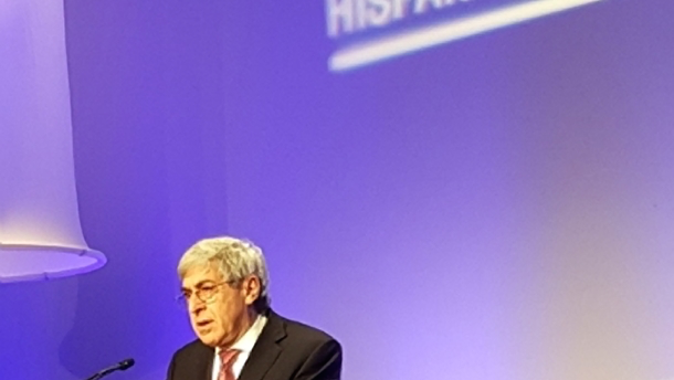 Henry Schein recibe premio de la Hispanic Dental Association