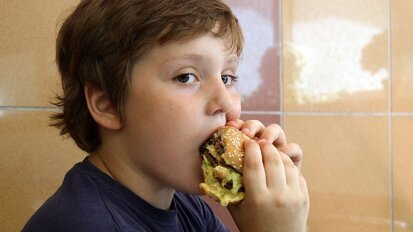 Nieprawidłowe żywienie dzieci sprzyja rozwojowi chorób cywilizacyjnych