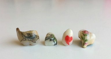 Tattoo-Kunst für die Zahnkrone