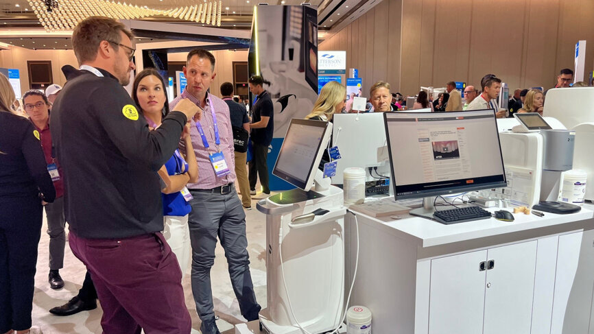 Attendees enjoy the exhibition area at DS World Las Vegas 2024. (Image: Dental Tribune International)