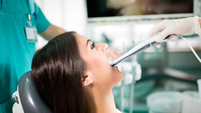 Scansione con il laser a fluorescenza, un modo semplice per promuovere tra i pazienti la cura di se stessi