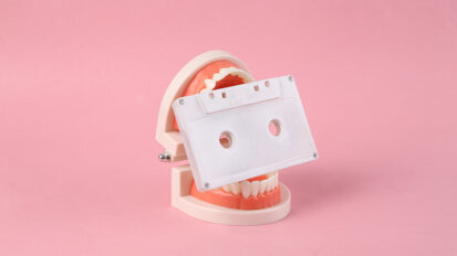 Background music found to enhance dental students’ clinical competence