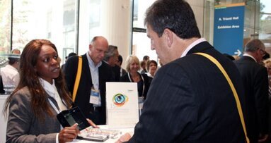 Η ΕΤΑΙΡΕΙΑ DENTSPLY FRIADENT παρουσιάζει έξυπνες λύσεις για μακροχρόνια σταθερότητα των ιστών στο συνέδριο της ΕΑΟ