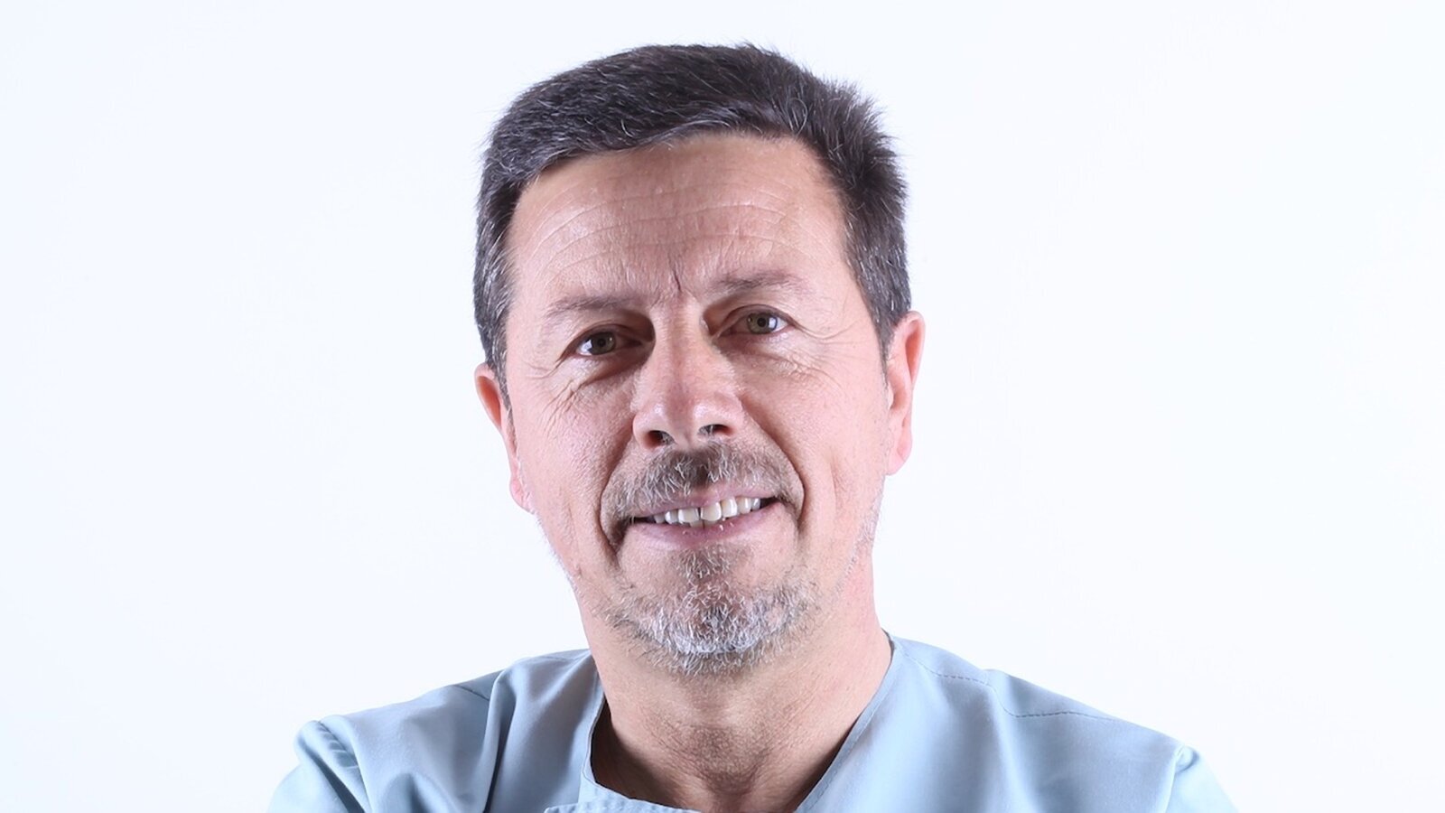 10 preguntas al Dr. Juan Carlos Ibáñez