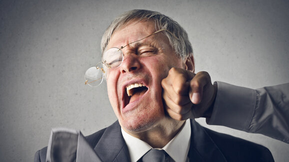 Gesichtsknochen des Mannes sind evolutionär stabiler