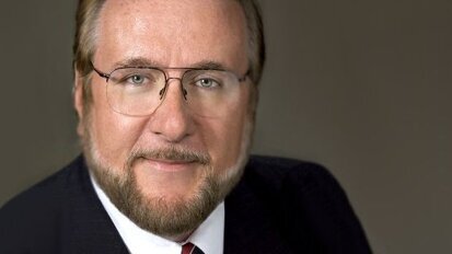 Commentary: 'Not all hand-held X-ray systems are created equal' Commentary: 'Not all hand-held X-ray systems are created equal'