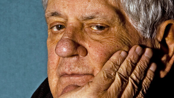 Researchers: Poor oral health is major factor in older-adult malnutrition