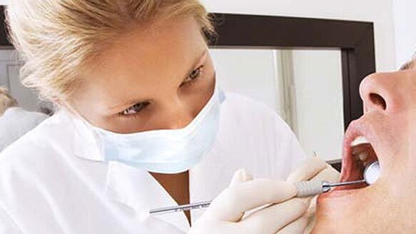 Aspirin – sredstvo za reparaciju karijesa?