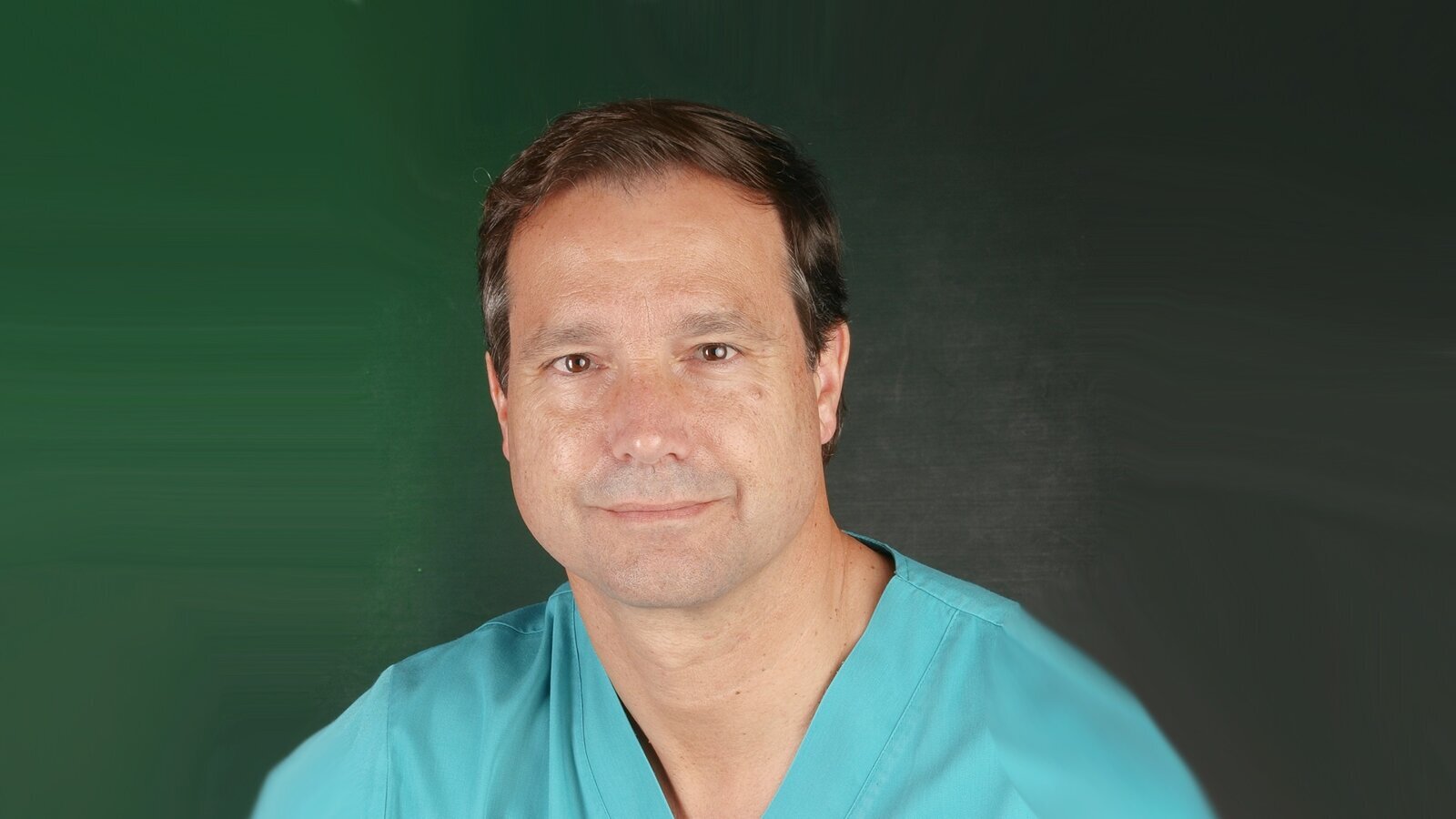 “Tenemos que convivir con el virus”