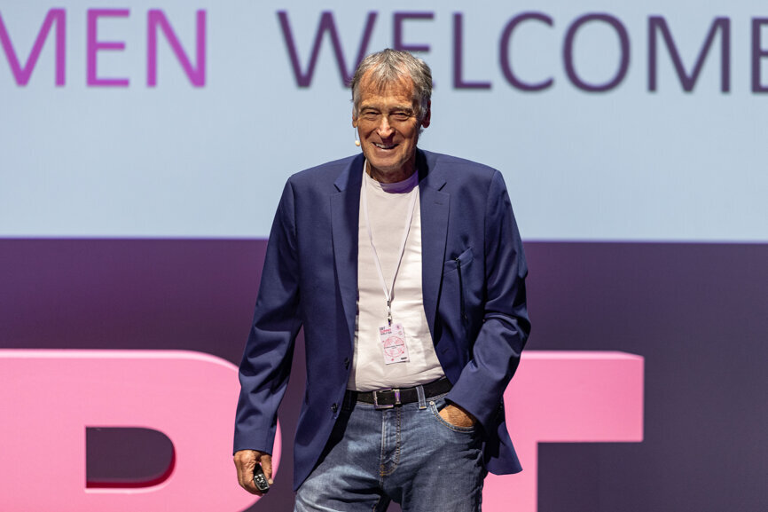 „Sie sollten in Ihrer Praxis etwas ändern, wenn neue Methoden überlegen sind.“  Dr. Klaus-Dieter Bastendorf begründete ausführlich, warum GBT im Gegensatz zu konventionellen Methoden dem Stand der Erkenntnisse entspricht.