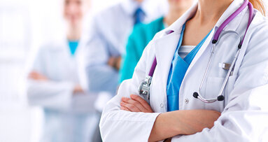 I medici italiani: “Stato di mobilitazione generale”