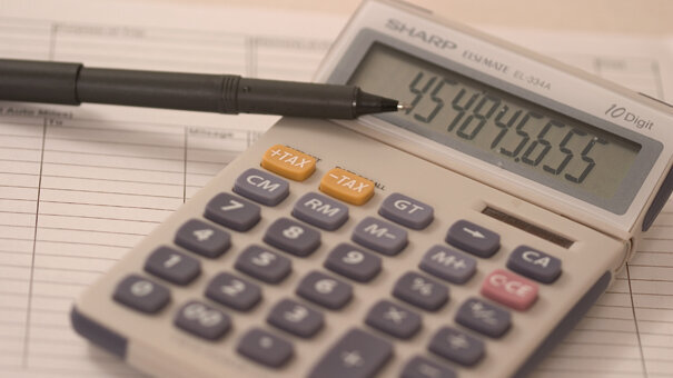 “Faillissementen door verplichte tariefverlaging 2014”