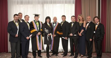 Priznanje profesorima Stomatološkog fakulteta u Beogradu