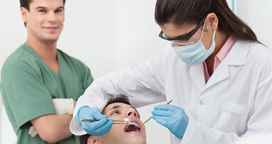 Record mondial: peste 1500 oameni adunati la cea mai mare lectie de igiena orala