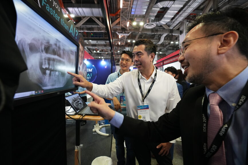 IDEM 2024 offered clinicians the opportunity to try new products, software and techniques first-hand with guidance from world-class experts. (Image: Koelnmesse)