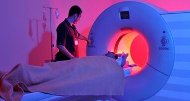 Parodontitis erhöht Schlaganfallrisiko