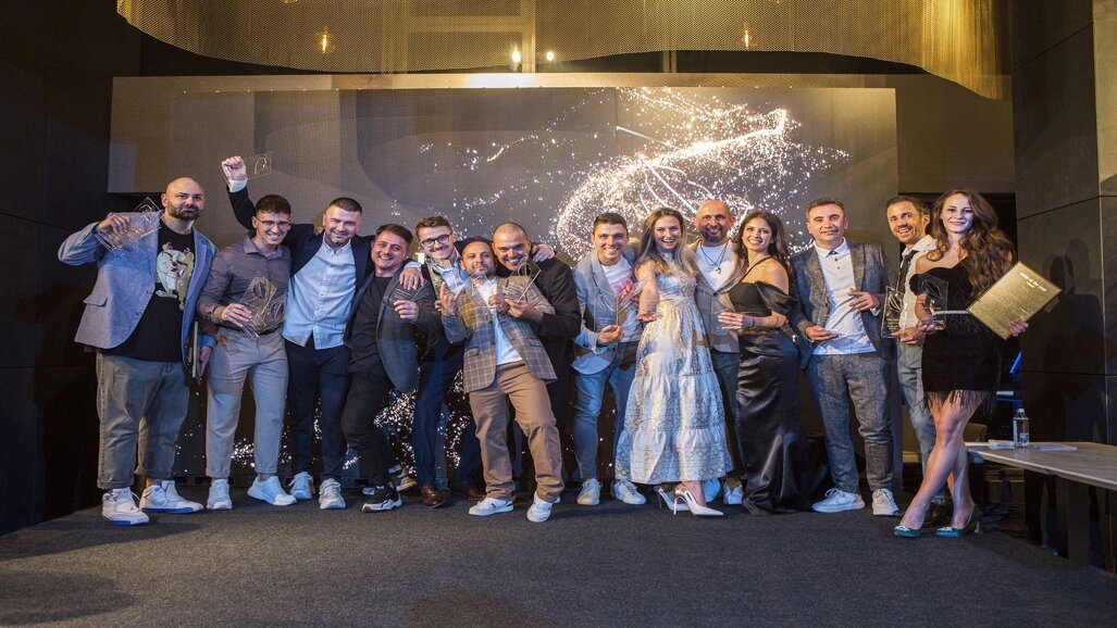 Международният конкурс Smile of the Year награди денталните специалисти в София