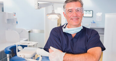 Giovani odontoiatri da associare in vista del passaggio generazionale