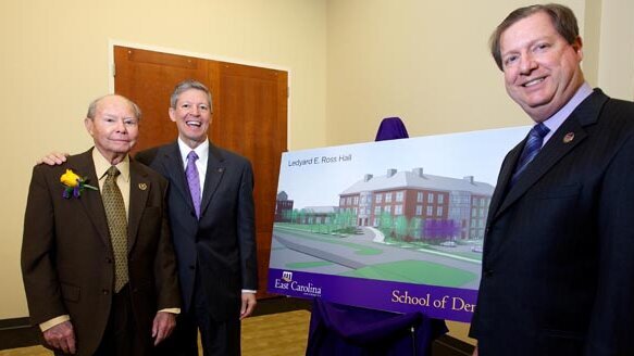 Retired orthodontist gives US$4 million to dental school