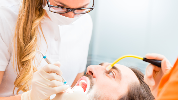 Dentalhygienikerinnen gefragt wie nie