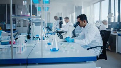 Erstmals alle Zellen menschlicher Zähne detailliert entschlüsselt Erstmals alle Zellen menschlicher Zähne detailliert entschlüsselt