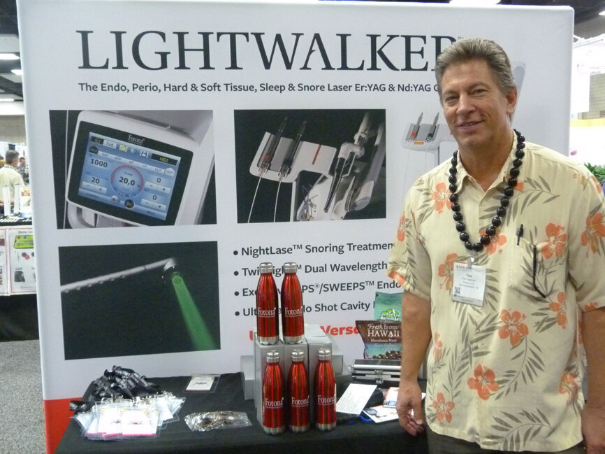 Tom Newman in the Fotona booth. (Photo: Robert Selleck/DTA)