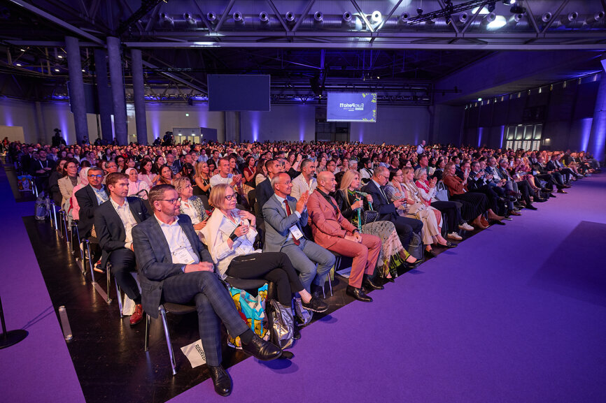 EuroPerio11 featured more than 100 sessions. (Image: EFP)