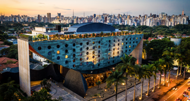 Dentsply Sirona World aterrissa em São Paulo: Participe do evento de educação clínica do ano na América Latina