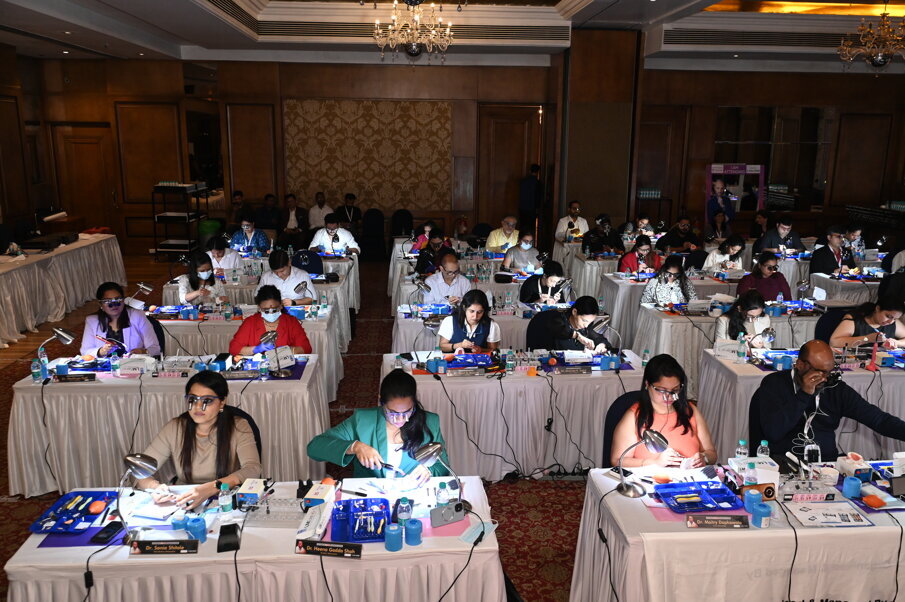 The 3-day extensive hands-on workshop. (Image: BuzzDent)