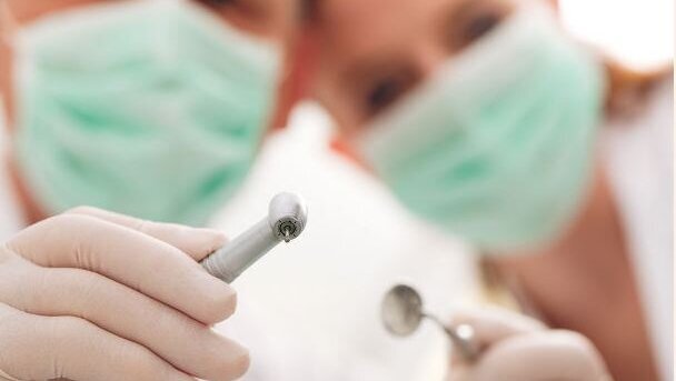 Un nouveau dispositif permet aux patients de moins craindre la fraise du dentiste