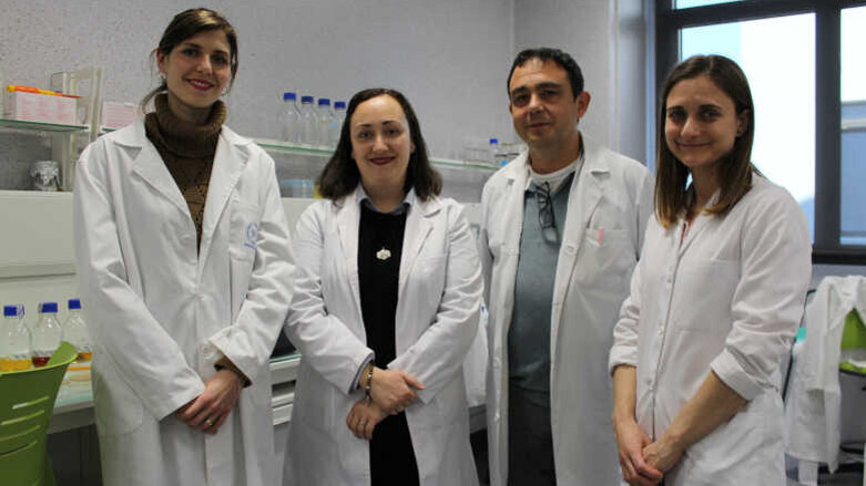 Beber água da torneira com alto teor de ferro pode manchar os dentes