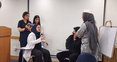 Ziauddin University strengthens BDS clinical training through simulated patient role plays