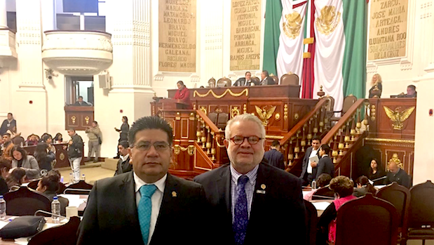 La ley de Salud Bucodental beneficiará a un millón de niños en CDMX